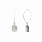 Pendientes SARAI madreperla gancho largo
